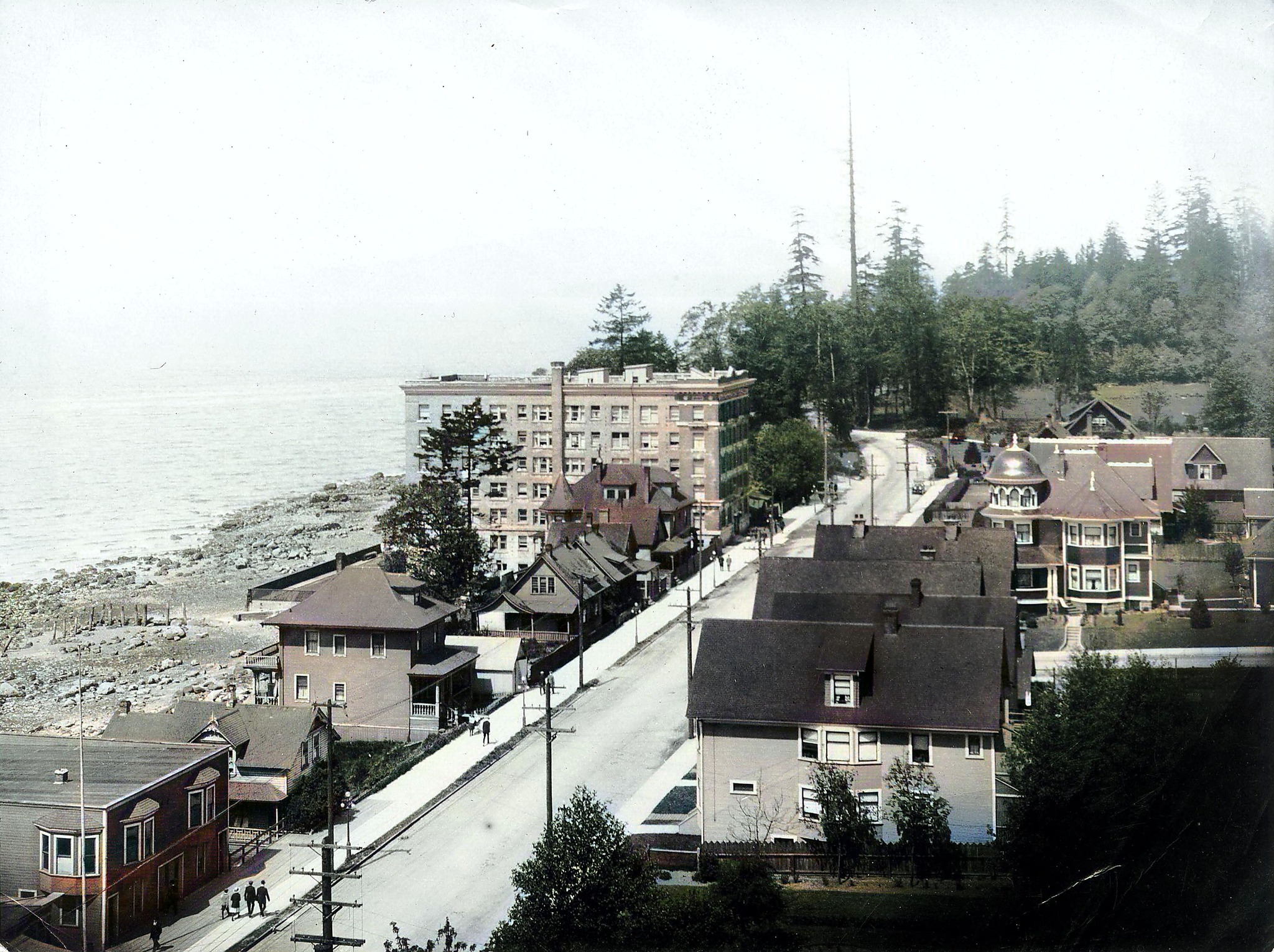 West End Block-by-Block: Beach Avenue, 2000 Block | Where the Forest Meets the Ocean | 2001 - 2065 Beach ave, Vancouver | West of Denman st
